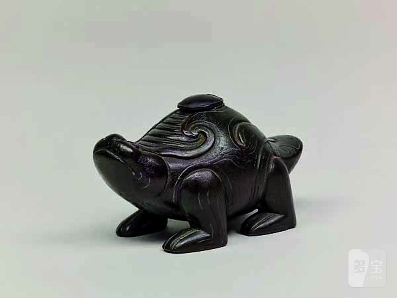 明 铜鎏金兽形水滴 - 图9